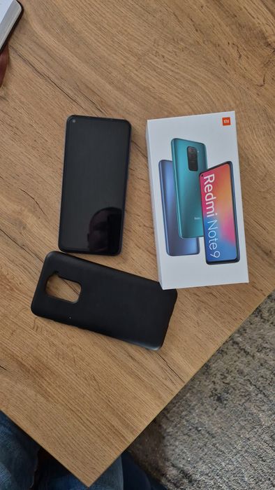 Телефон Redmi Note 9