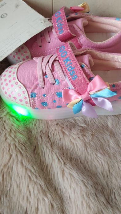 Trampki LED dla dziewczynki