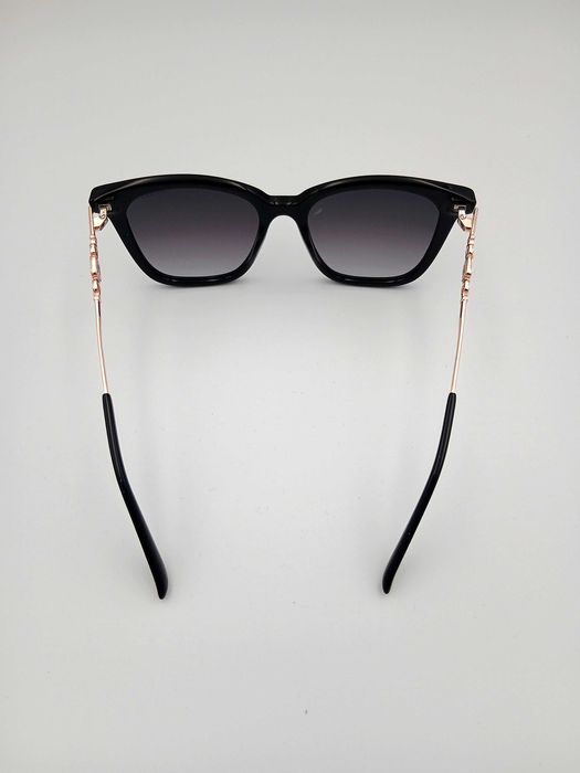Okulary przeciwsłoneczne damskie Guess GU7886 01B eleganckie