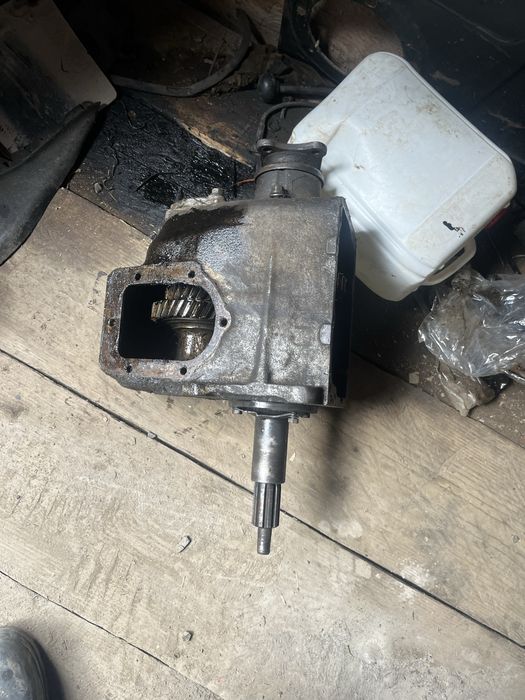 Кпп ГАЗ-53,66 продам 2500