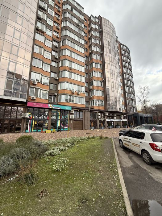 ЖК Ковалівський , простора 3.кв - 118 м.кв !!