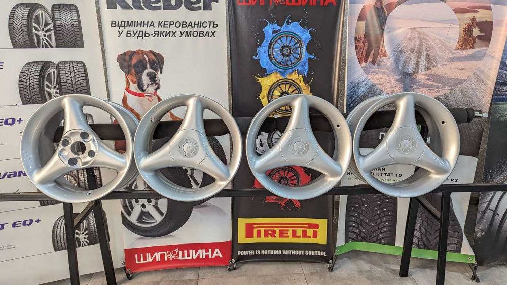 Диски 4/114.3 R16 7.5J ET35 dia67.1мм