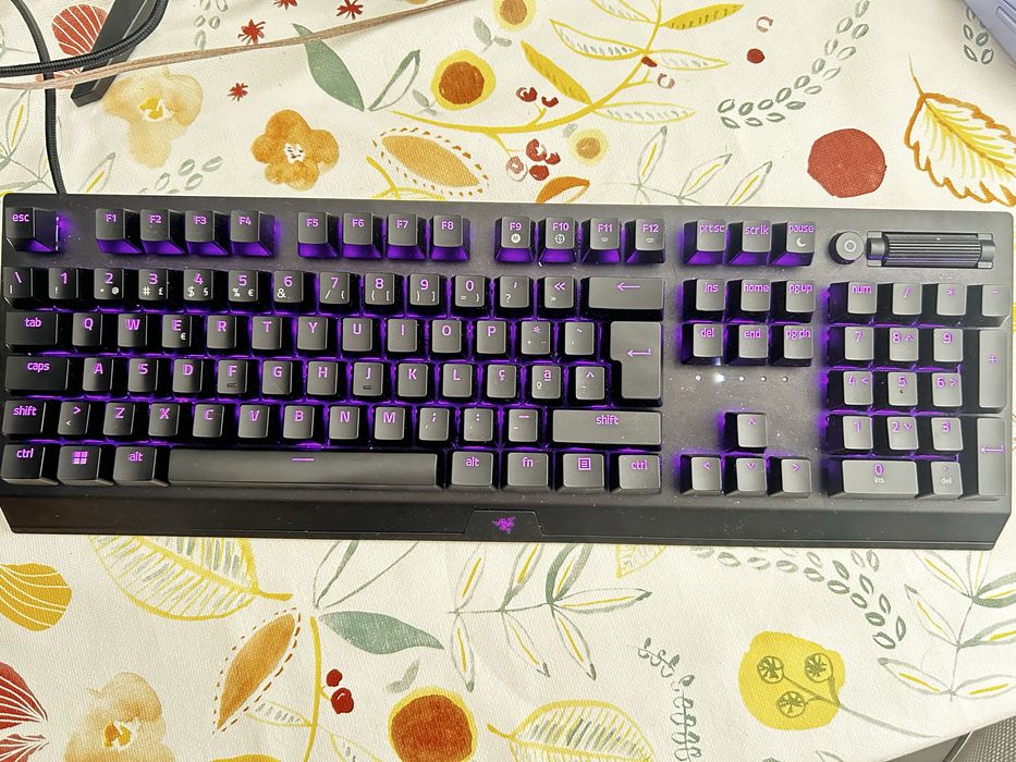 Teclado gaming razor BlackWidow V3