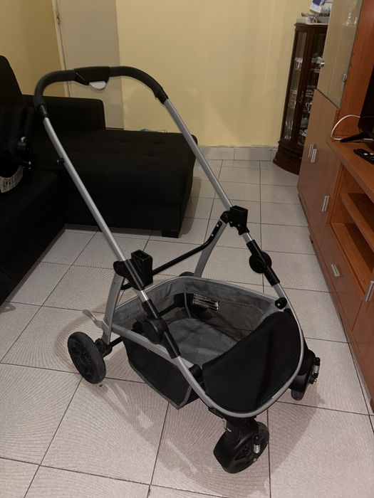 Carrinho de bebé 2 em 1