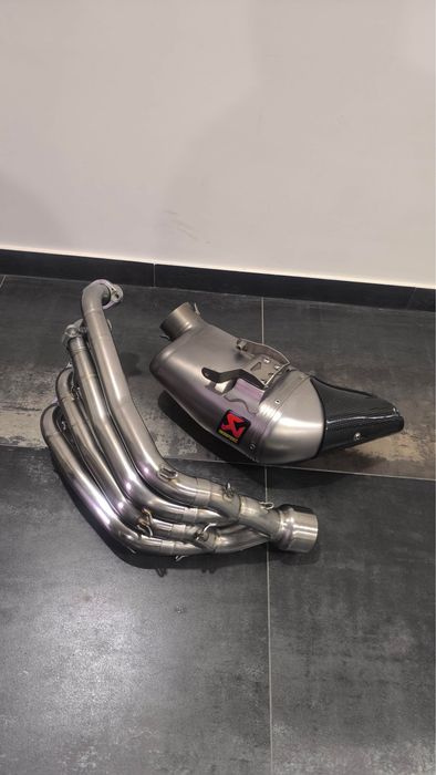 Akrapovic cb650r