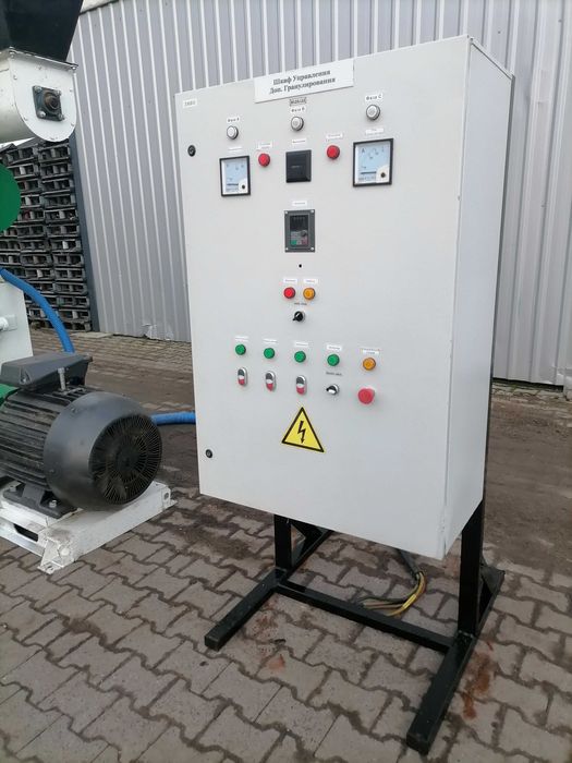 Peleciarka Labecotech rok 2024 przebieg 379 godzin