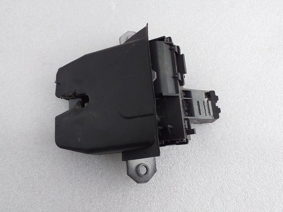 Fechadura / fecho da mala FORD Mondeo IV Carrinha (BA7)