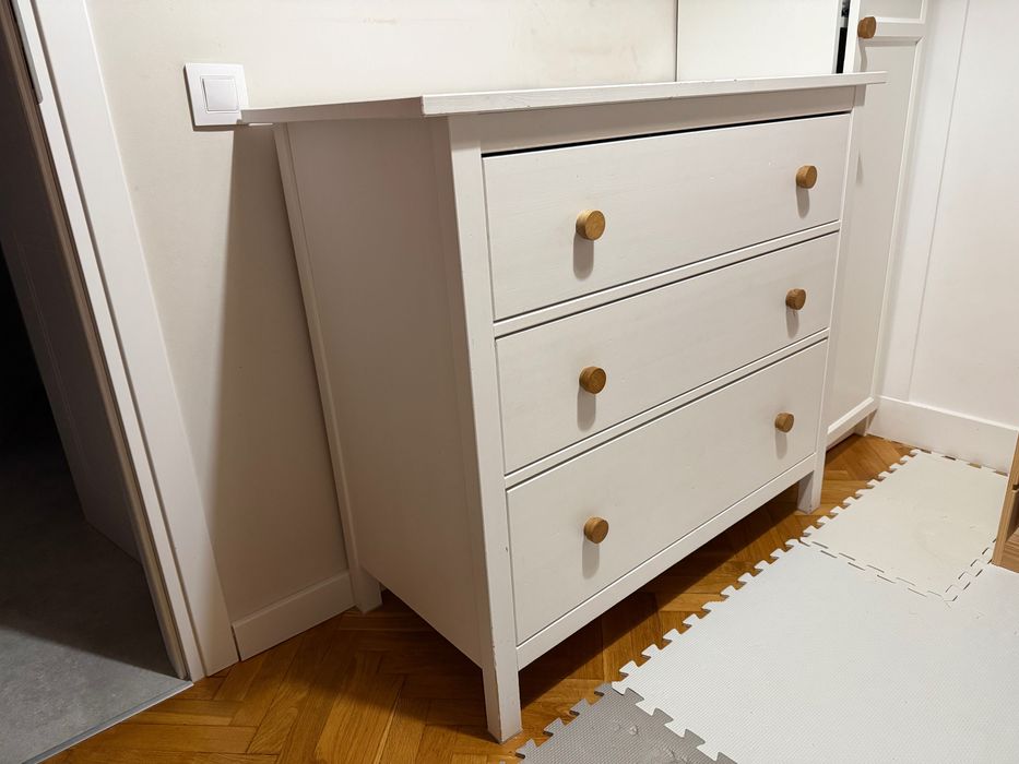 Komoda HEMNES ikea