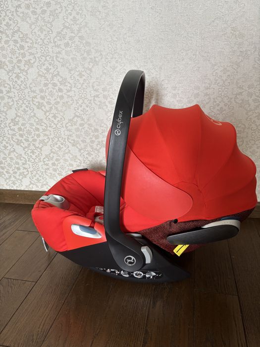 Автокрісло Cybex Cloud Z i-Size Autumn Gold burnt Red червоний колір