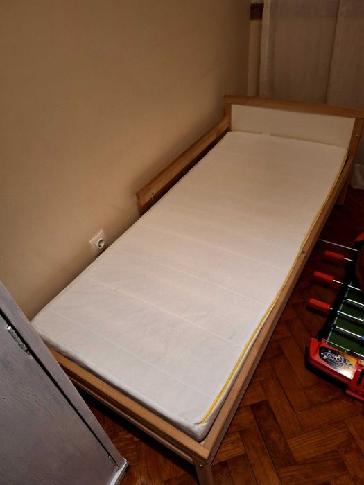 Cama Criança IKEA, modelo Singlar, colchão incluído