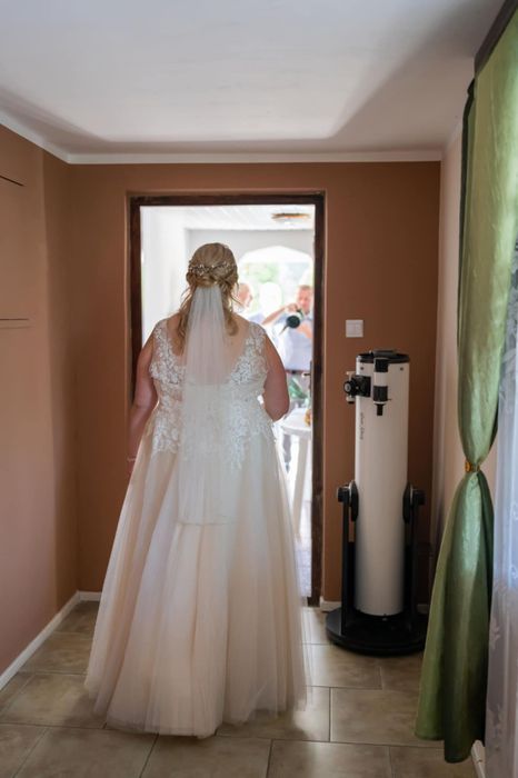 Sprzedam suknię ślubną