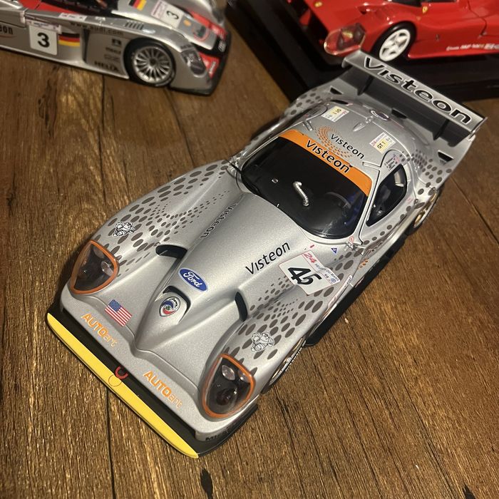Panoz GTR-1 Visteon skala 1:18 Auto Art
