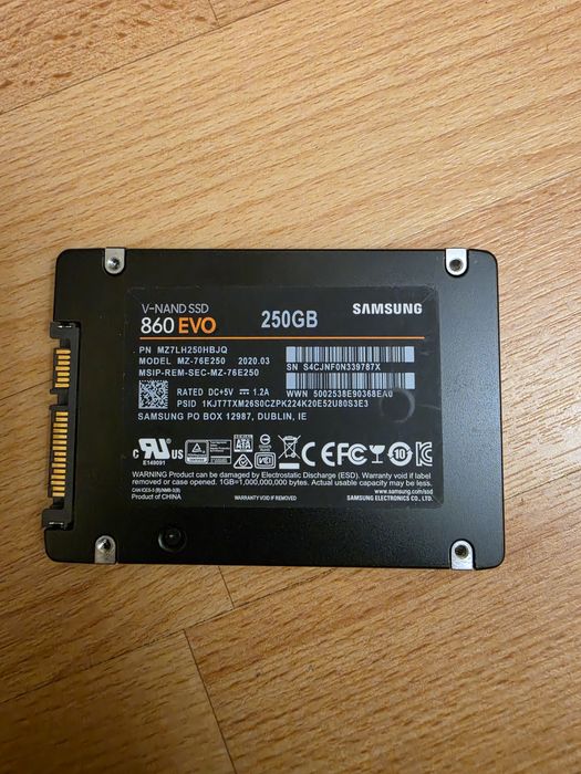 Samsung 860EVO 250GB ssd диск для ноутбука або системного блока Стан гарний