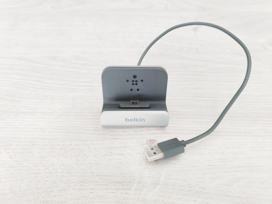 Кабель Micro USB, удлинитель, док-станция Belkin, коннекторы RJ-45, се