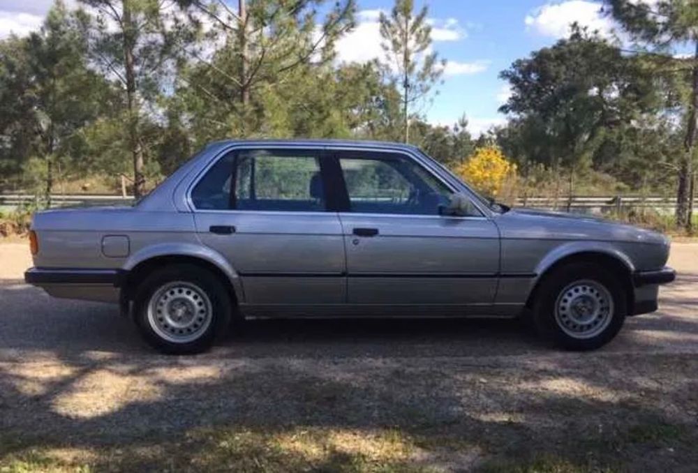 BMW 324 d Clássico foto 3