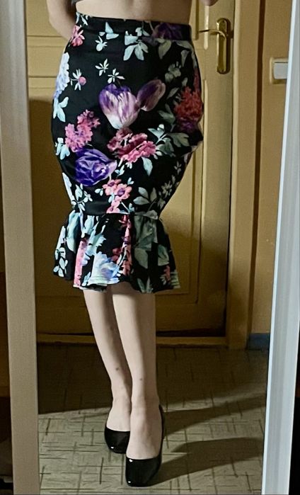 Спідниця-олівець BooHoo (42 р., M-L)