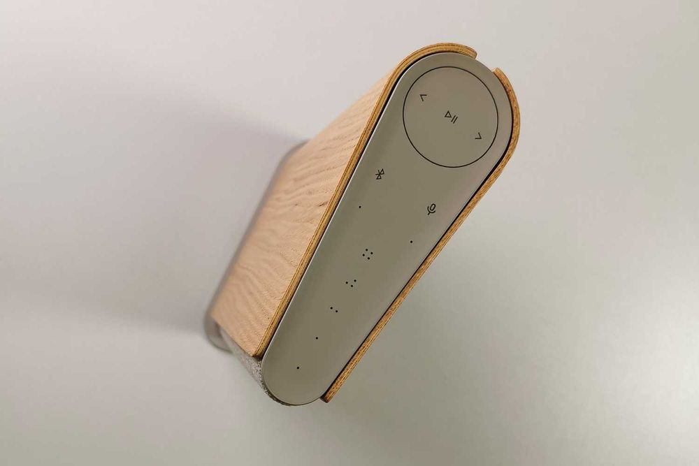 Акустическая система Bang & Olufsen Beosound Emerge