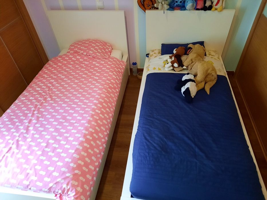 Cama de crianca com gavetas e completa