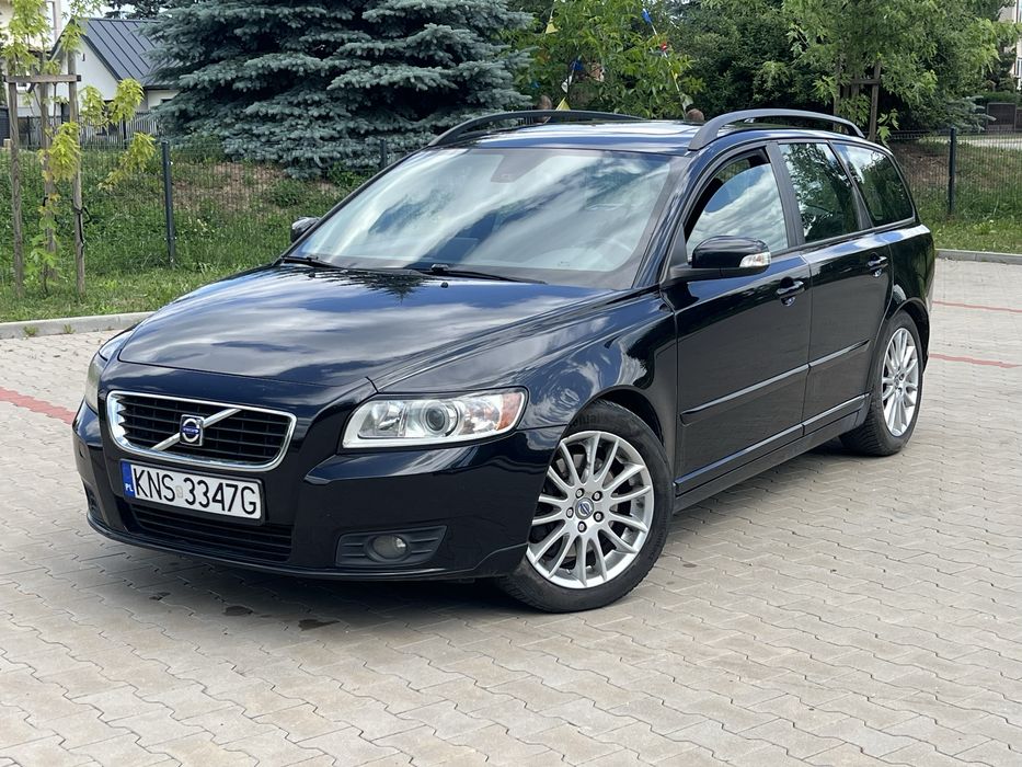 Volvo V50_Poliftowe_2.0d_Automat_Super stan_Alufelgi_