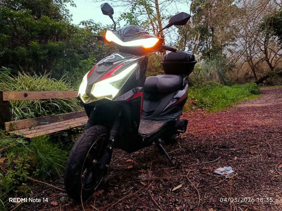 Neovolt Pulse 72V 65km de autonomia, 65km/h velocidade máxima.