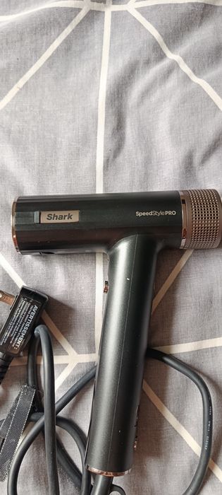 Фен SHARK SpeedStyle 3-in-1 модель HD 700