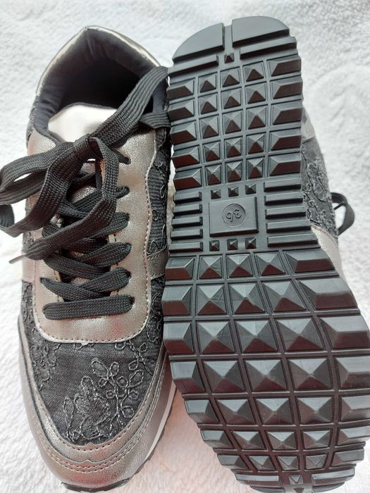 Ténis Cinzento_36_Novos_Oportunidade_10€