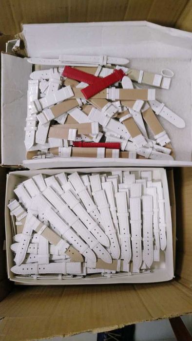 Ремешки к наручным часам, белые, коробки по 100 шт, новые