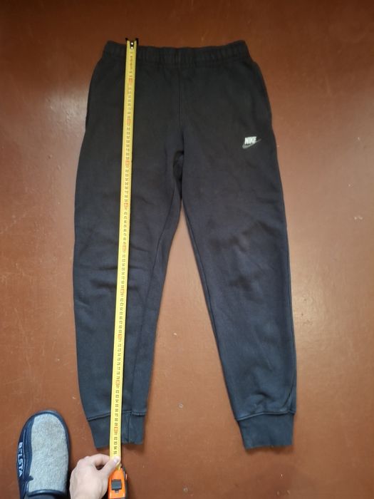 Продам штани спортивні Nike
