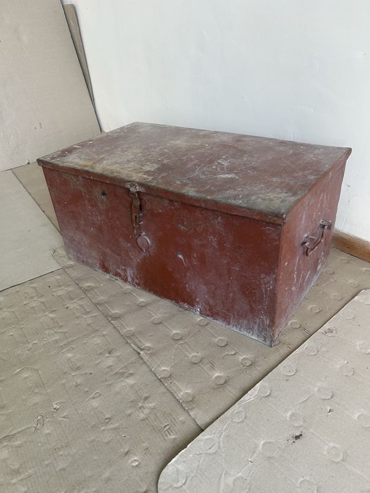 Ящик миталевий 79х46х38.сейф.ящик миталический .сундук.скриня.ящик металевий