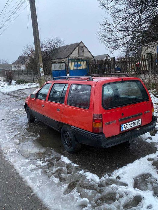 Opel Kadett универсал