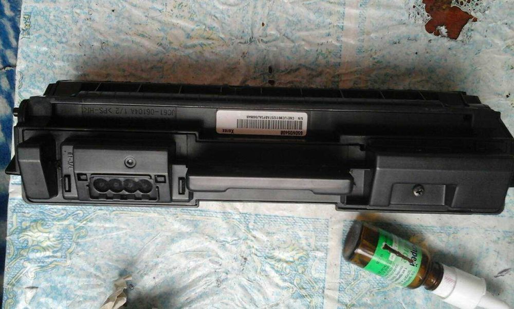 Картридж лазерного МФУ Xerox 3215/3225/3052/3260. Малопользован