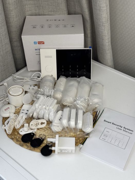комплект системи розумної безпеки Tuya Smart Life