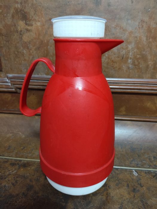 Термос кувшин Sweden 1l