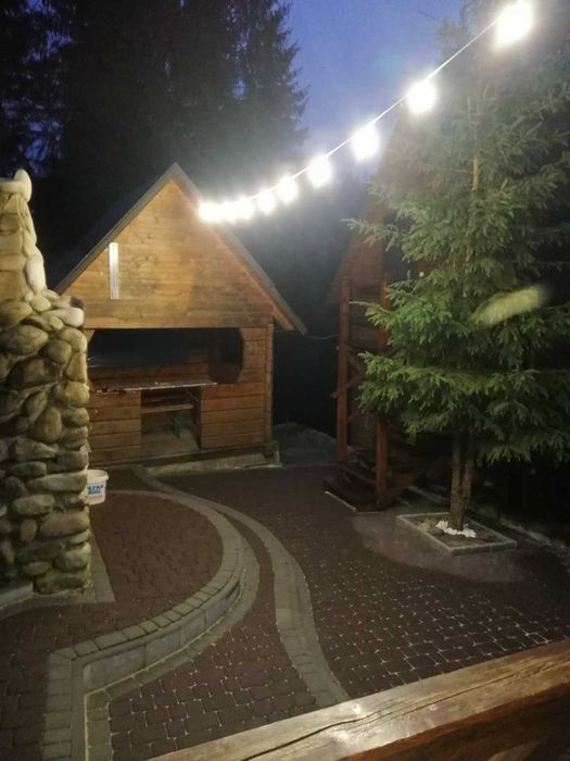 Продається база відпочинку "Яблуницький Перевал" с. Яблуниця