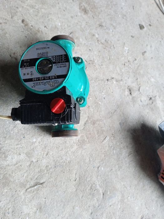 Циркуляційний Насос