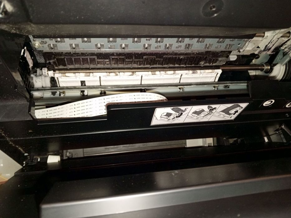 Принтер Canon с цветной печатью МФУ