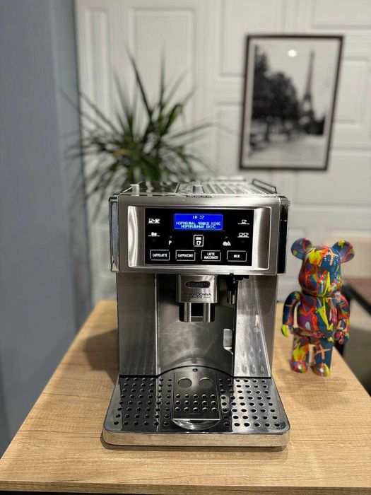 Кофемашина Delonghi Primadonna ESAM 6700 с гарантией
