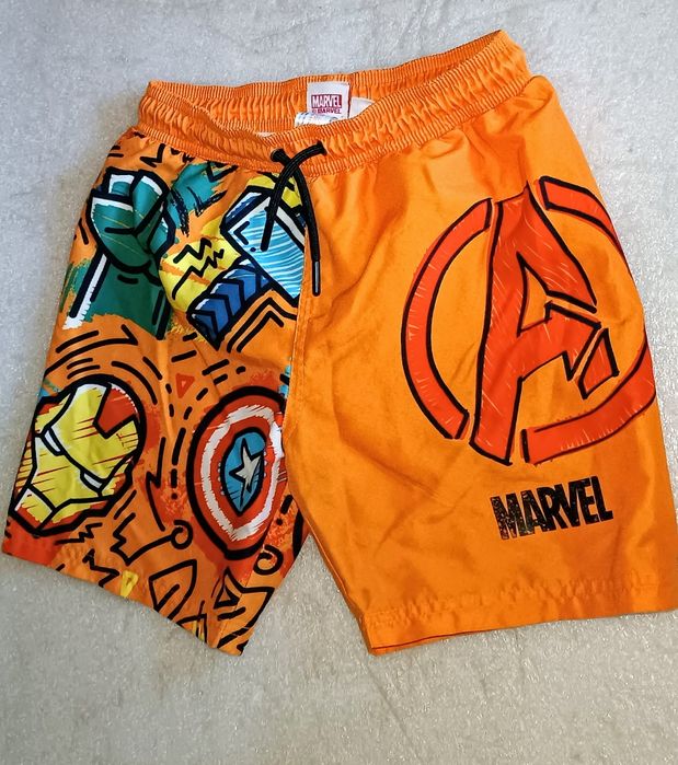 Calções de criança originais Pokémon e Marvel