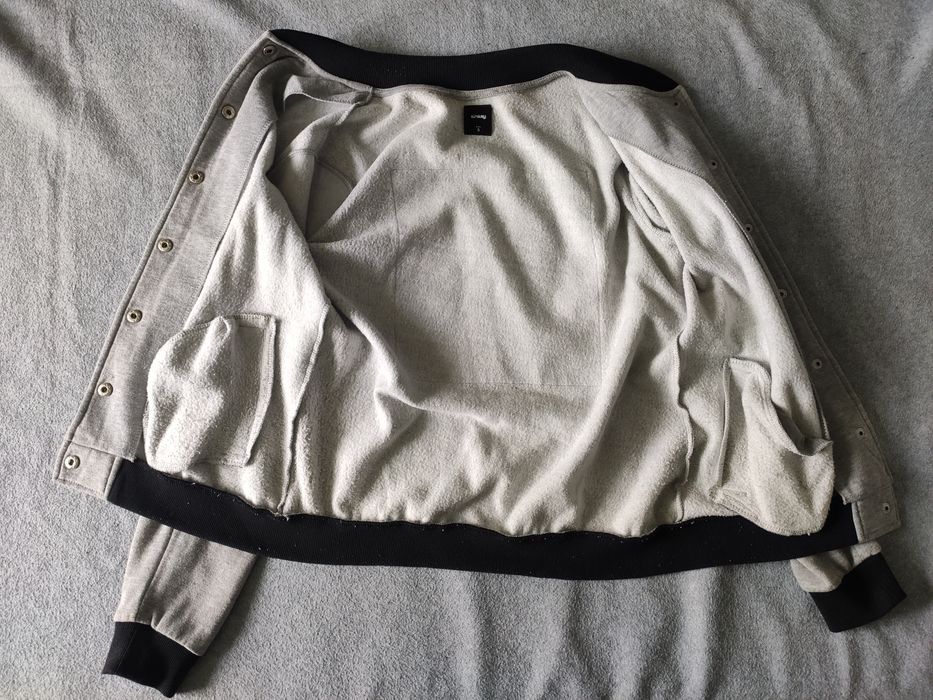 Bluza rozpinana na guziki/bejsbolówka