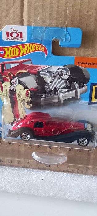 Cruella de vil hot wheels disney 101 dalmatas
