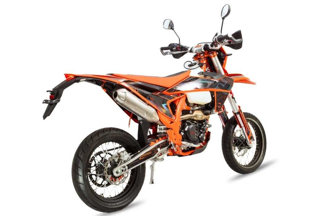 Краще та якісніше аналогів Мотоцикл STN V8 Motard мотард в АРТМОТО