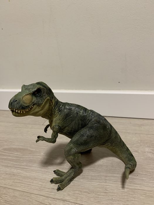 Conjunto de figuras de dinossauros