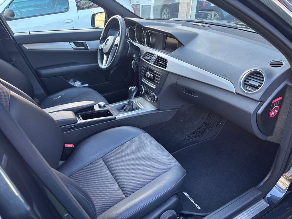 Mercedes c220 amg