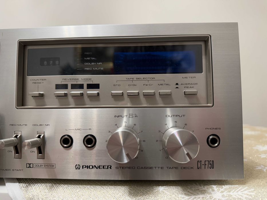 Magnetofon Pioneer CT-F750
