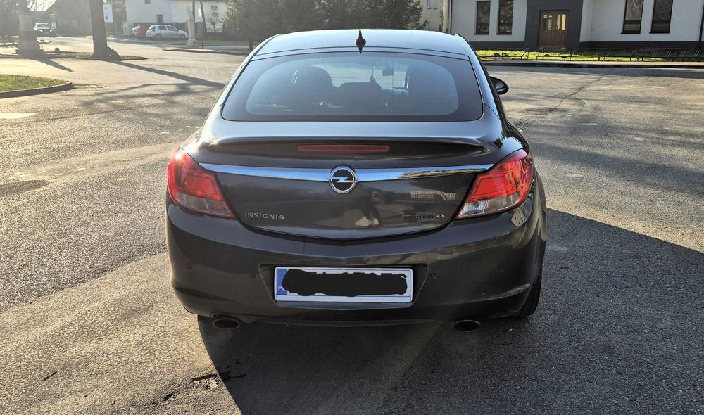 opel Insignia 2.0 turbo 4x4