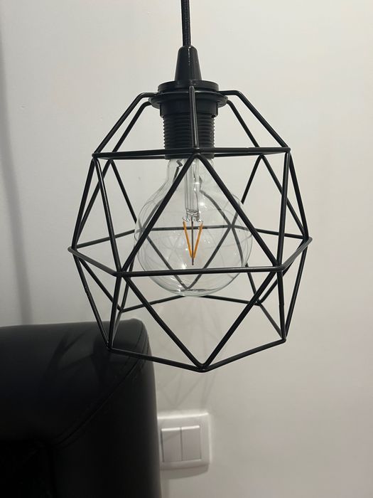 Candeeiros teto pretos