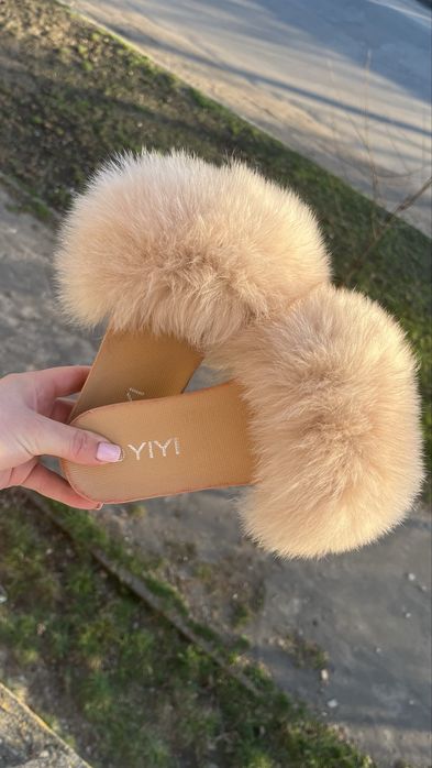 Акція!!!Пухнасті шльопанці із натуральним хутром песець в асортименті