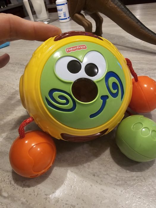 Fisher Price Hula kula pełzak piłka do raczkowania