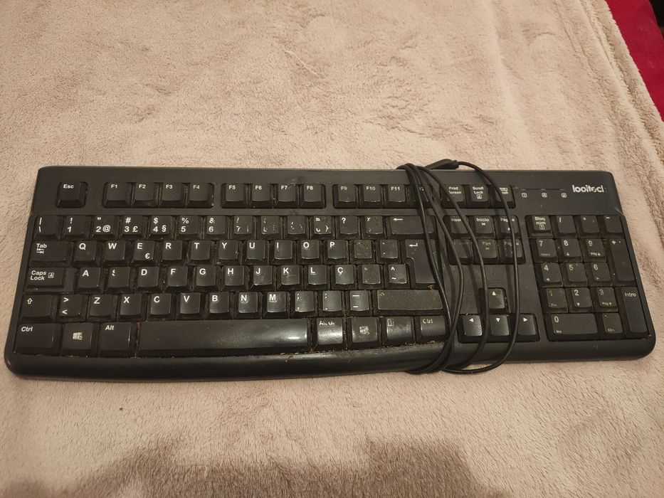 Logitech Keyboard437518332090142720