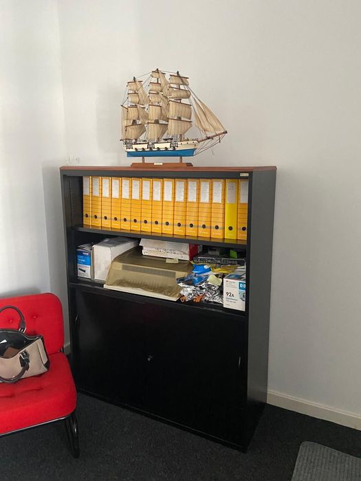 Armário de escritório ou sala